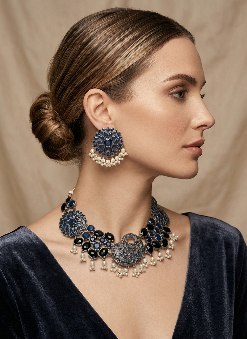 Antique Stone Necklace with Agate Stones & Pearl Dangling paired with matching earrings