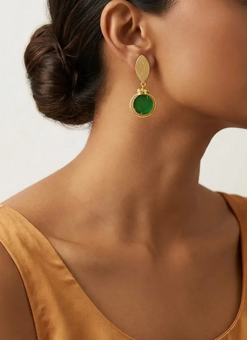 Quartz Drop earrings with a textured gold leaf top